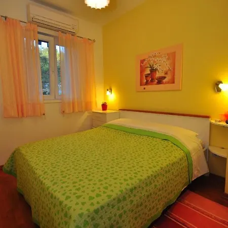 Tri Palme Apartment *