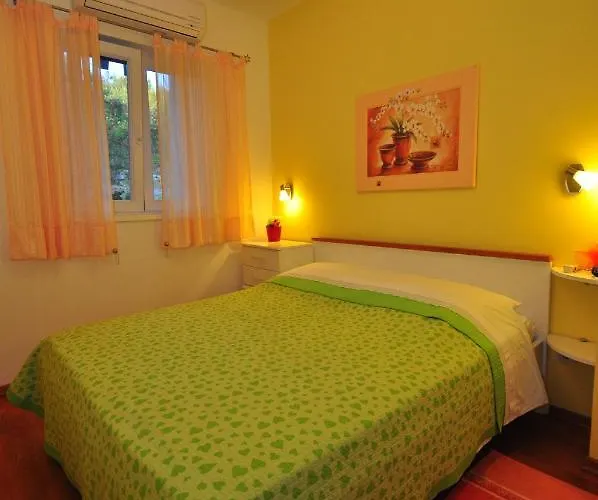 Tri Palme Lejlighed *