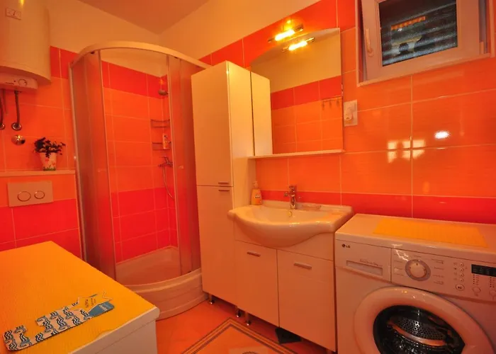 Διαμέρισμα Tri Palme Prvic Sepurine